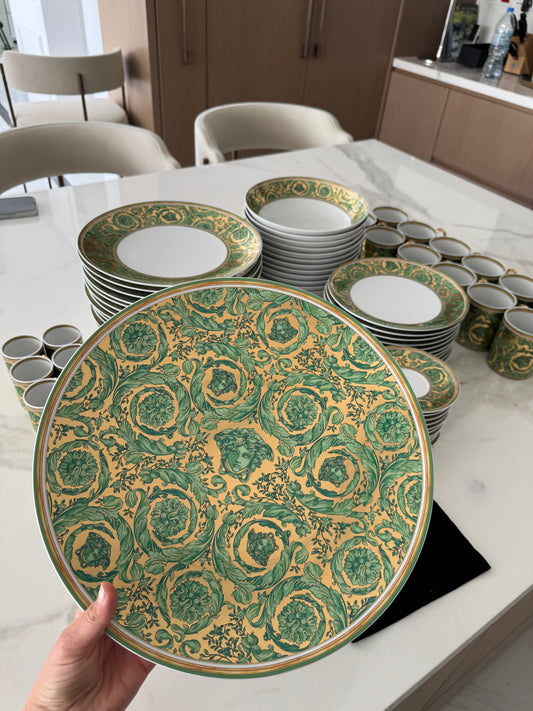 Dinning set selection